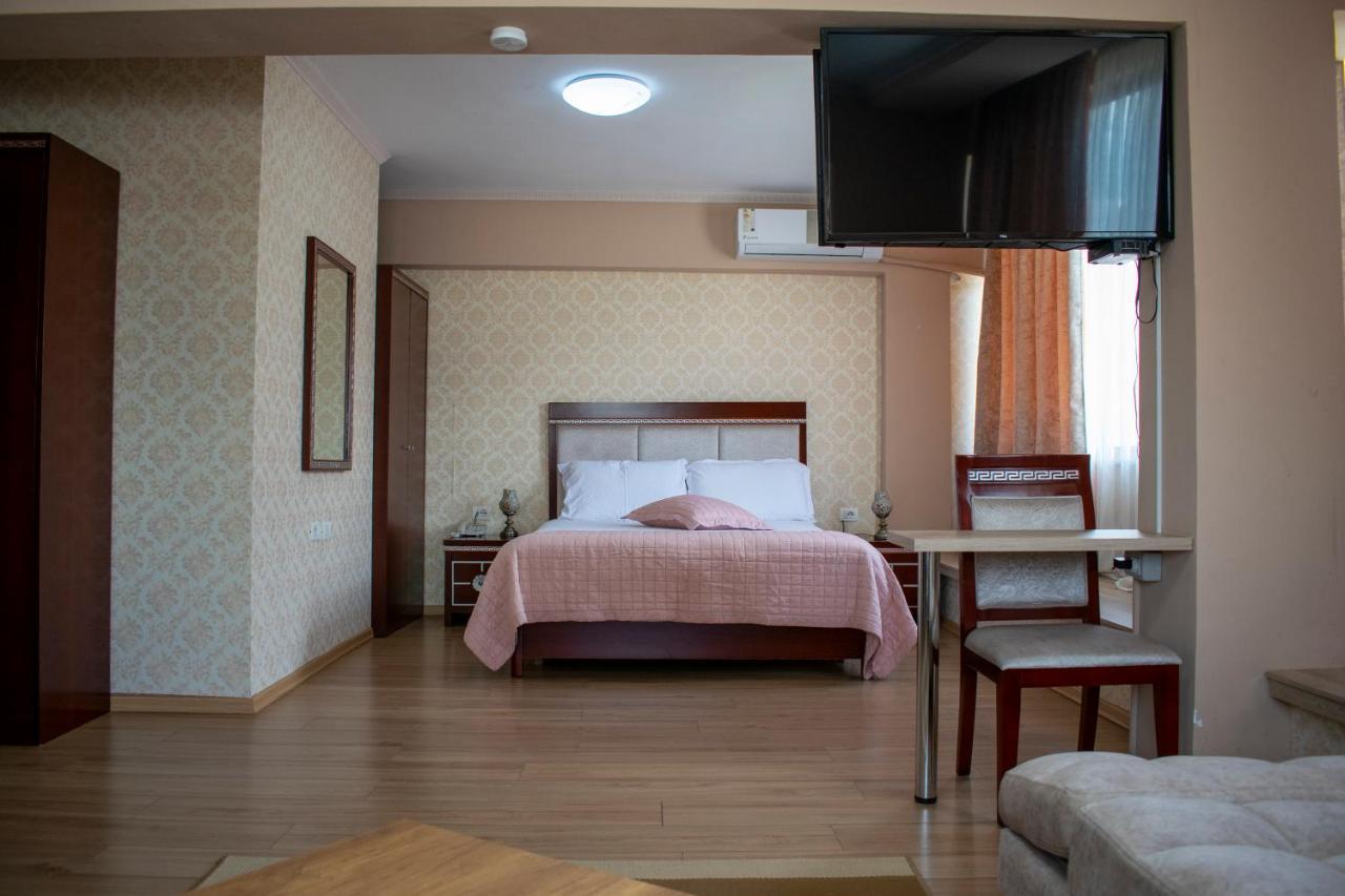 Bocca Hotel Korce Eksteriør bilde