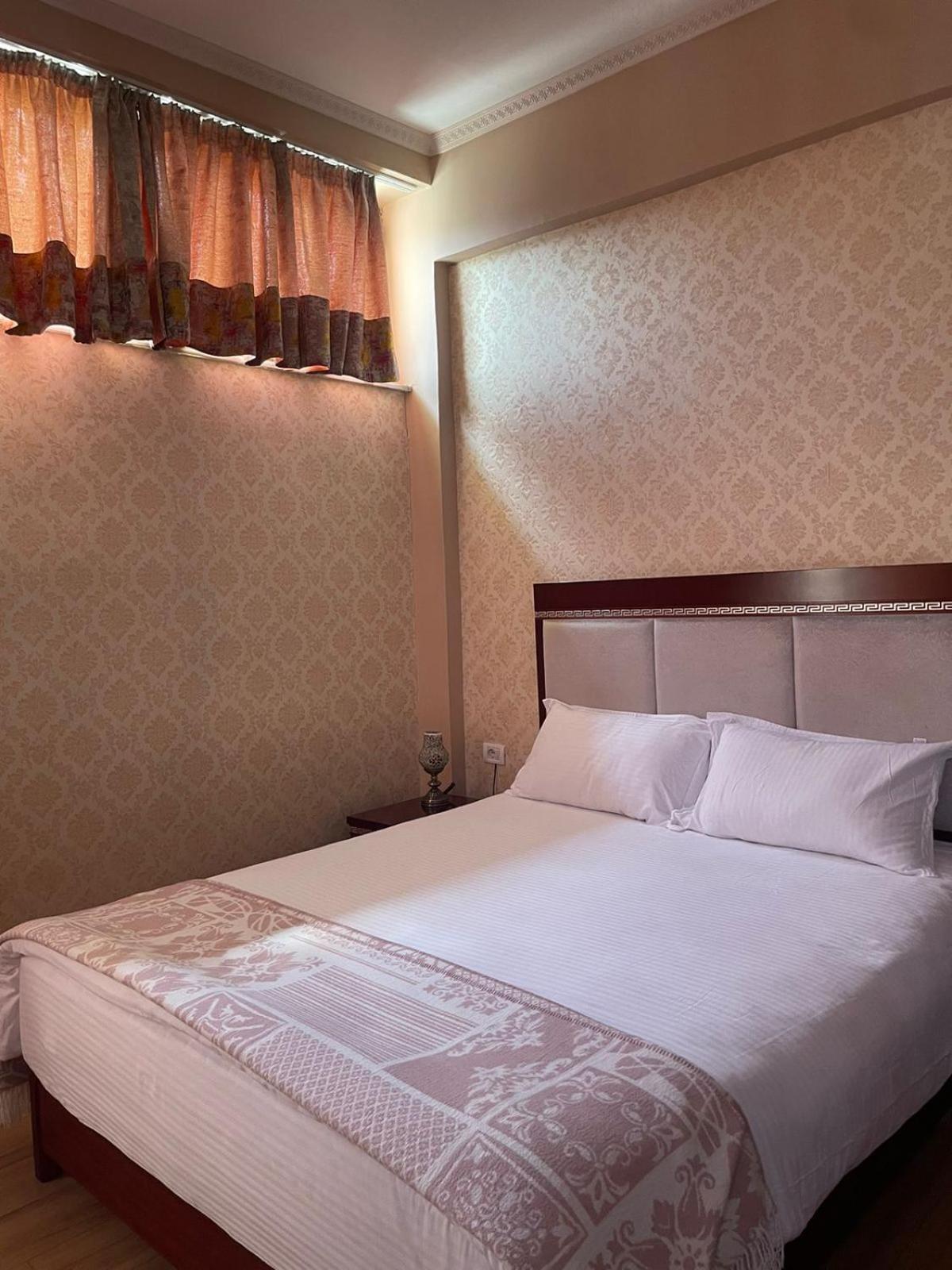 Bocca Hotel Korce Eksteriør bilde